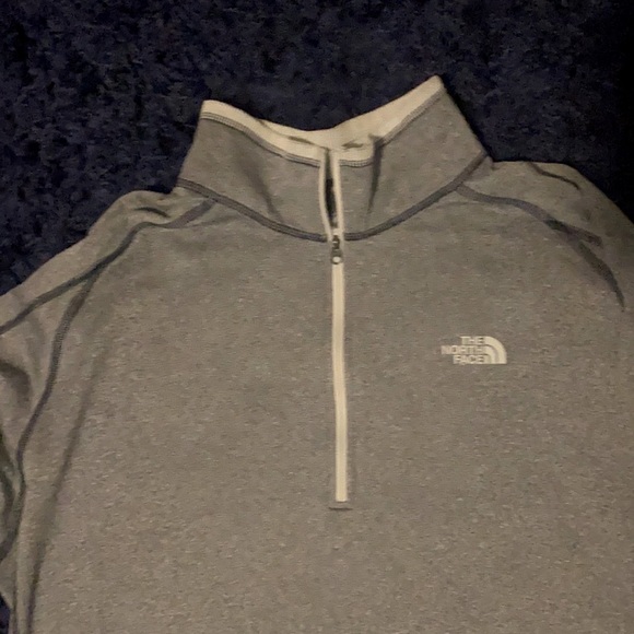 North Face Quarter Zip Pullover Size XL - Picture 2 of 3